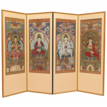 A large folding screen with paintings of guanyins